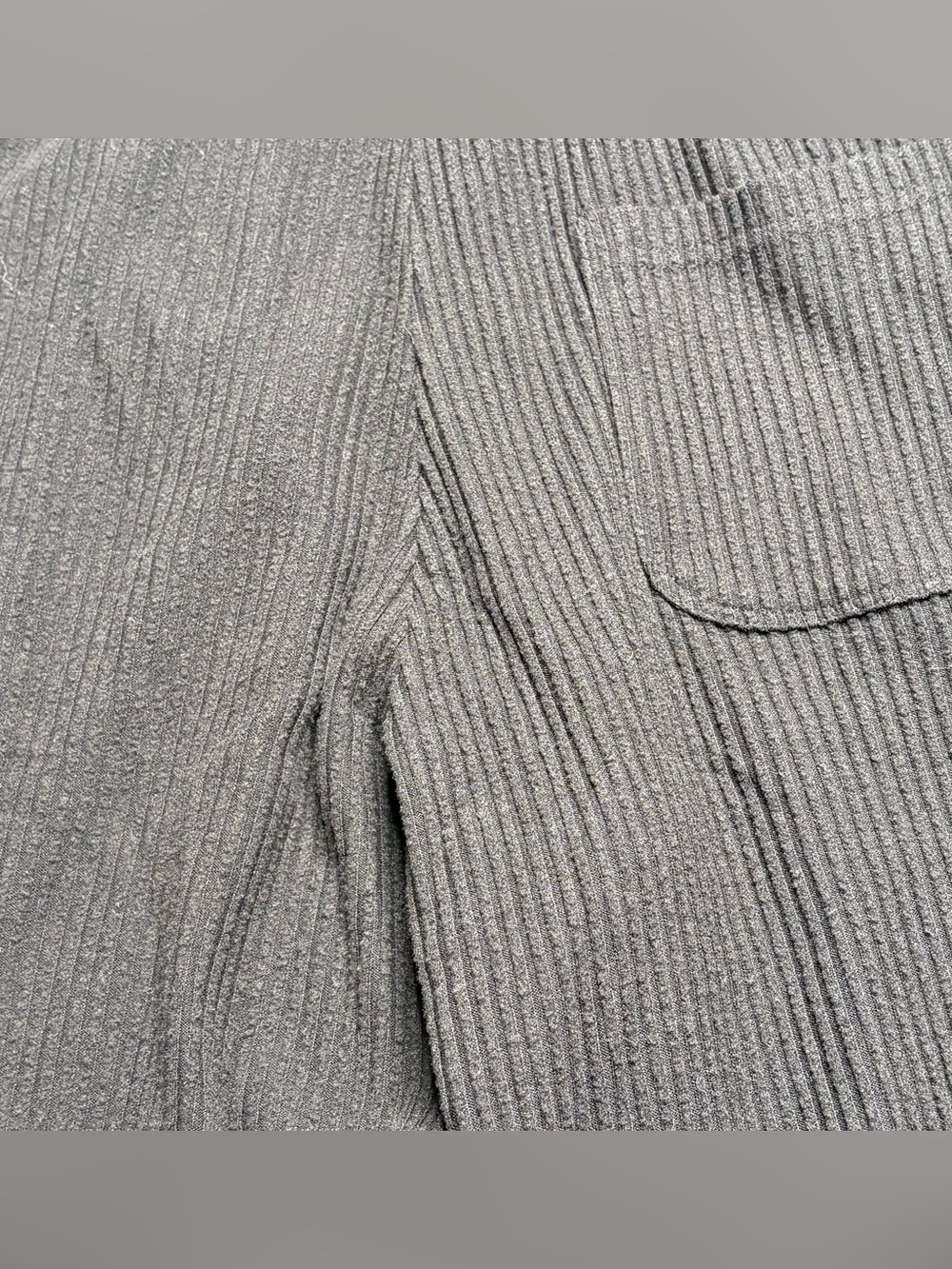 Alo Yoga Muse Sweatpants - Picture 6 of 7